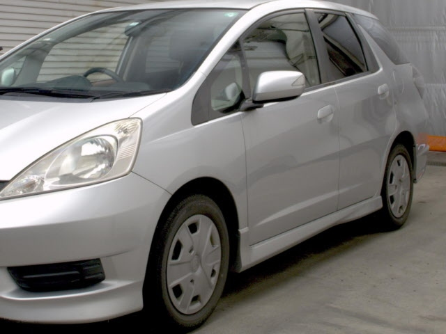 HONDA FIT SHUTTLE 2012