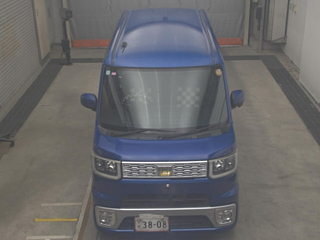 DAIHATSU WAKE 2016