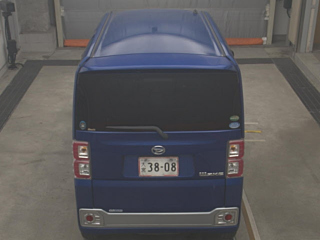DAIHATSU WAKE 2016