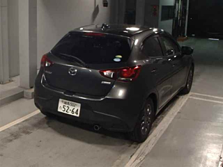 MAZDA DEMIO 2017