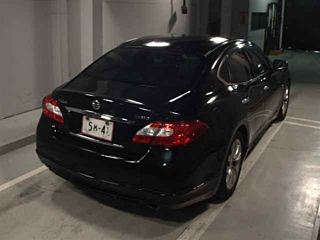 NISSAN FUGA 2011