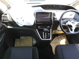 NISSAN SERENA 2019