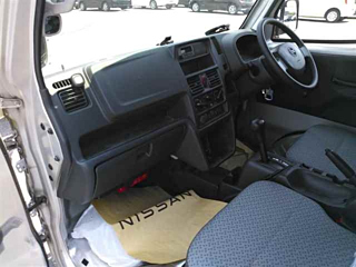 NISSAN CLIPPER TRUCK 2023
