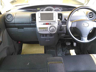 DAIHATSU TANTO 2008