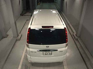 NISSAN SERENA 2010