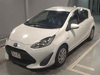 TOYOTA AQUA 2018