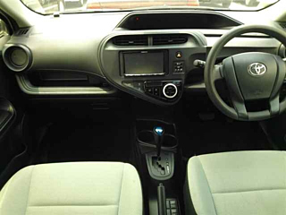 TOYOTA AQUA 2018