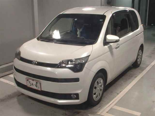 TOYOTA SPADE 2014