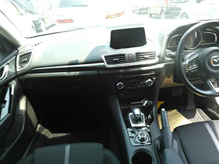 MAZDA AXELA 2017
