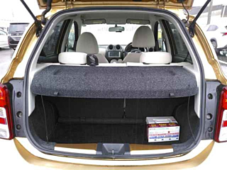 NISSAN MARCH 2010