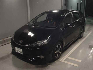 TOYOTA WISH 2015