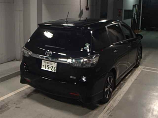 TOYOTA WISH 2015