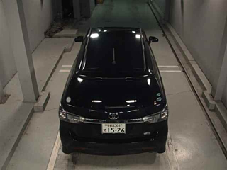 TOYOTA WISH 2015