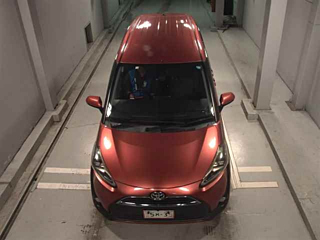 TOYOTA SIENTA 2016