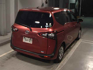 TOYOTA SIENTA 2016