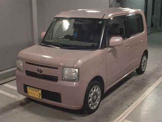 TOYOTA PIXIS SPACE 2013