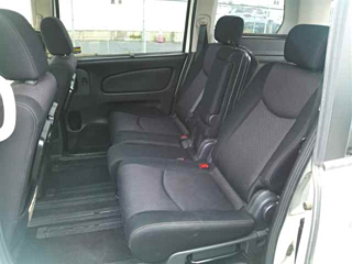 NISSAN SERENA 2012