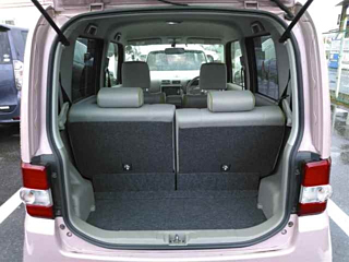 TOYOTA PIXIS SPACE 2013