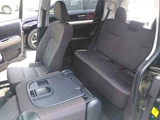 TOYOTA PORTE 2014