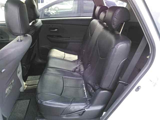 TOYOTA PRIUS ALPHA 2012
