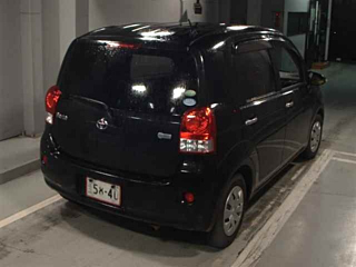 TOYOTA PORTE 2014