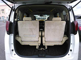 TOYOTA ALPHARD 2015