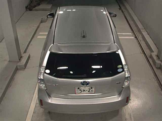TOYOTA PRIUS ALPHA 2014