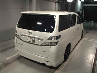TOYOTA VELLFIRE 2009