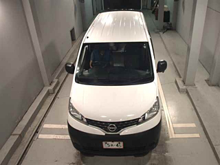 NISSAN NV200 2021