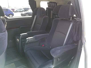 TOYOTA VELLFIRE 2009