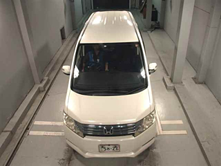 HONDA STEP WAGON 2010