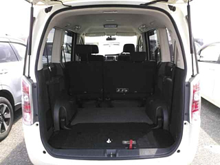 HONDA STEP WAGON 2010