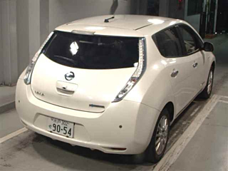 NISSAN LEAF 2015