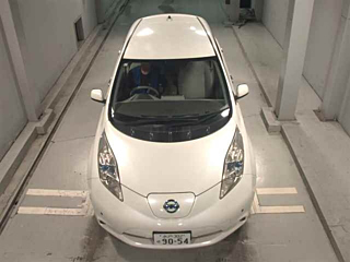 NISSAN LEAF 2015