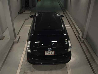 TOYOTA PRIUS ALPHA 2014