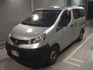NISSAN NV200 2017