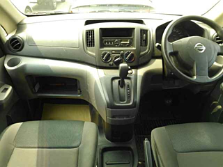 NISSAN NV200 2017