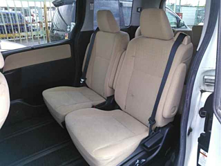 TOYOTA NOAH 2014