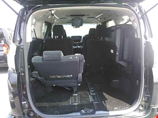 TOYOTA VELLFIRE 2015