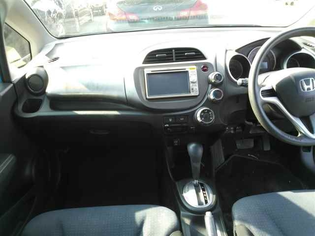 HONDA FIT 2010