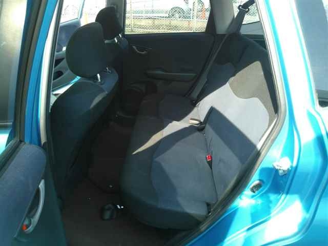 HONDA FIT 2010