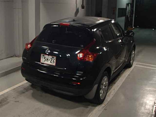 NISSAN JUKE 2011