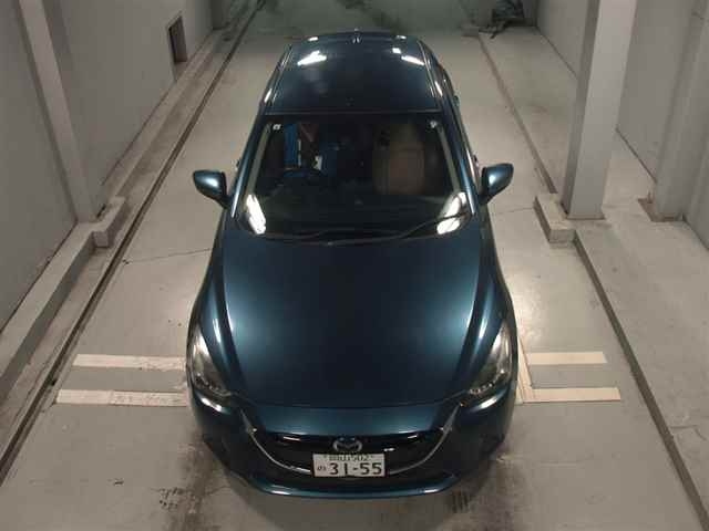 MAZDA DEMIO 2017