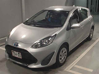TOYOTA AQUA 2020