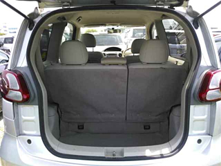 TOYOTA PORTE 2008
