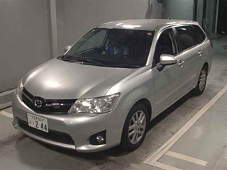 TOYOTA COROLLA FIELDER 2013