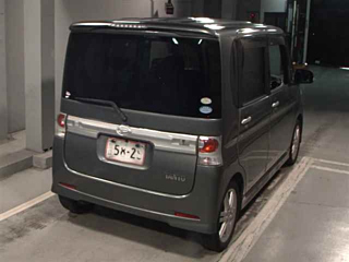 DAIHATSU TANTO 2009