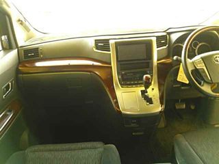 TOYOTA ALPHARD 2008