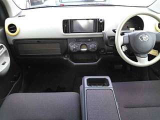TOYOTA PASSO 2010