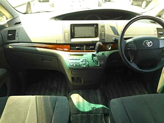 TOYOTA ESTIMA 2010